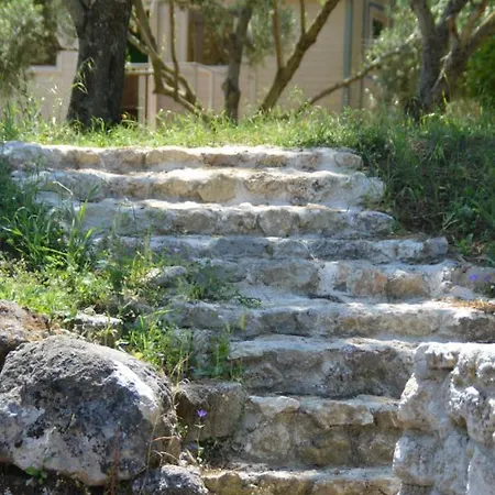 Villa Manto Retreat In Nature