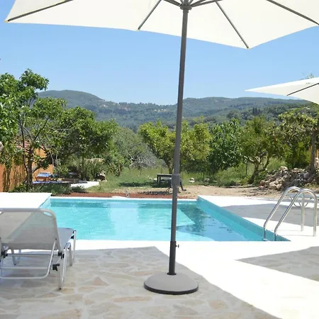 Manto Retreat In Nature Agios Georgios Pagon