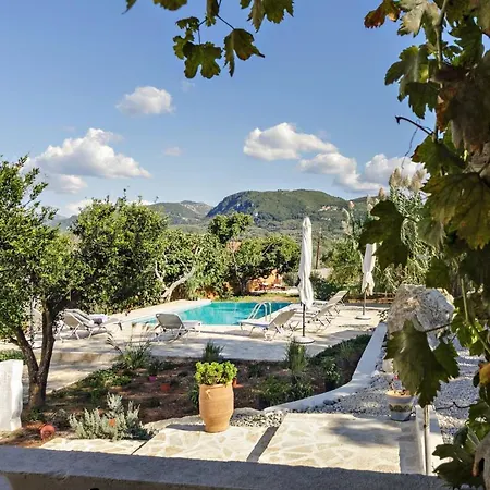 Manto Retreat In Nature Agios Georgios Pagon